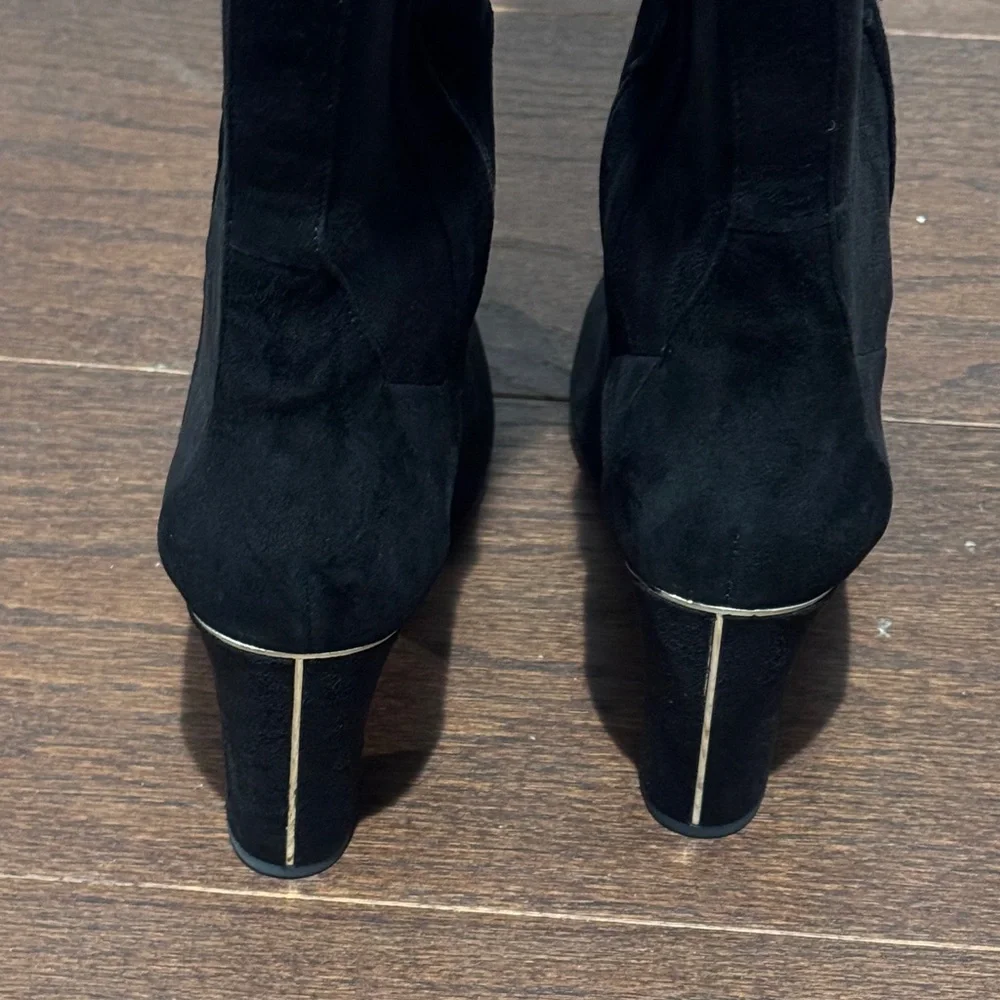 NWOT DKNY Black Suede Sloane Over the Knee Women's Boots Size 9